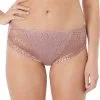Slip Dos Opaque Collection Envisage De Chez Fantasie Par La Maison De Lingerie Wacoal. -SOUTIEN-GORGE Soldes Boutique Slip dos opaque Fantasie Envisage taupe FL6915 TAE 104