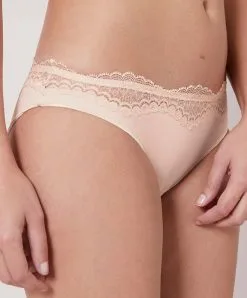 Simone Perele Slip Collection Eclat De La Marque De Lingerie Française Simone Pérèle. -SOUTIEN-GORGE Soldes Boutique Slip eclat Simone Perele chair 13N726 766