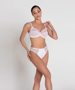 Slip "Fantaisie" Collection De Lingerie Blanche Féérie Couture Par Lise Charmel. -SOUTIEN-GORGE Soldes Boutique Slip fantaisie Lise Charmel Feerie Couture blanc ACH0274 BL 506