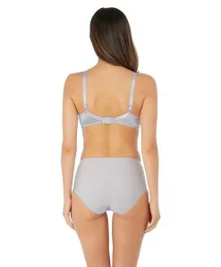 Wacoal Slip Gainant Taille Mi-haute Opaque Et Couvrant De La Collection Iconique Eglantine Par La Maison Wacaoal, Coloris Kasumi. 9 Wacoal Slip Gainant Taille Mi-haute Opaque Et Couvrant De La Collection Iconique Eglantine Par La Maison Wacaoal, Coloris Kasumi. -SOUTIEN-GORGE Soldes Boutique Slip galbant Wacoal Eglantine kasumi ivoire WEPFA862 KAI 13