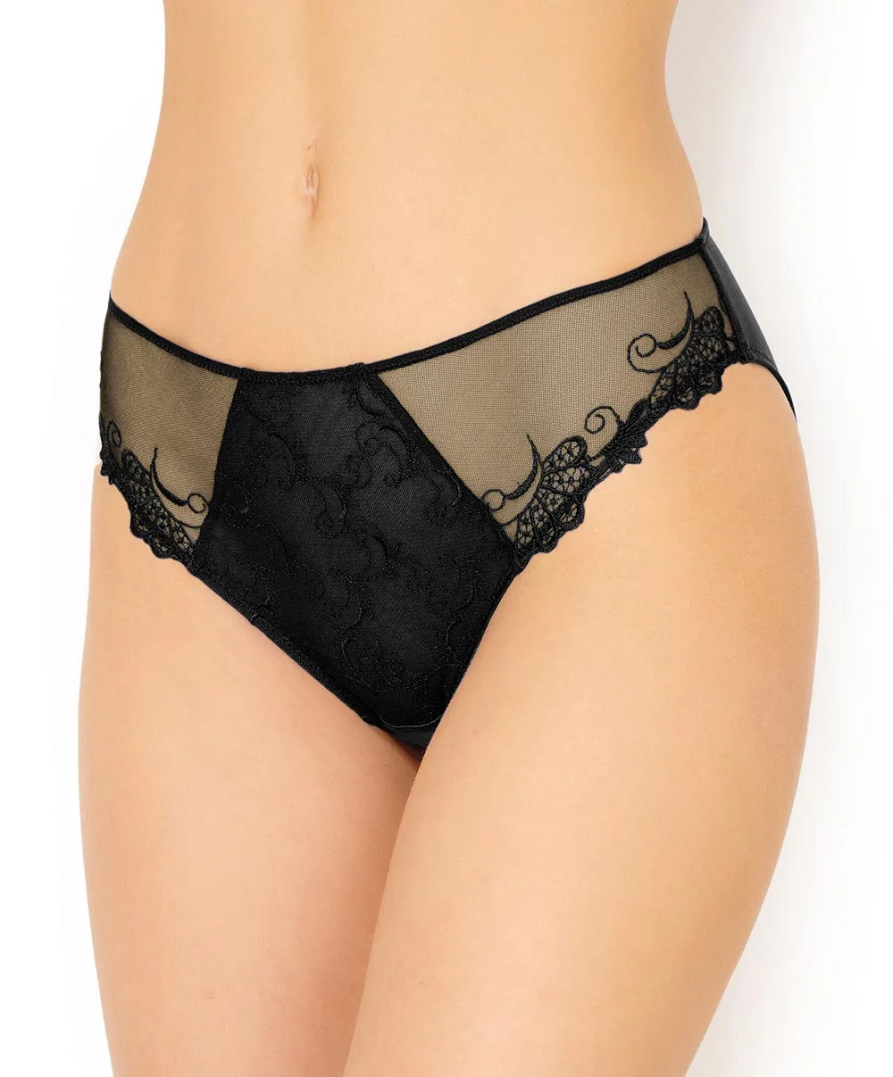 Slip Grande Taille "Fantaisie" Collection De Lingerie Permanente Dressing Floral De Chez Lise Charmel, Coloris Noir. 3 Slip Grande Taille "Fantaisie" Collection De Lingerie Permanente Dressing Floral De Chez Lise Charmel, Coloris Noir.