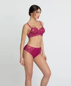 Slip Haut Ligne Sublime En Dentelle De La Marque De Lingerie Française Lise Charmel, Coloris Fuchsia Sublime. 13 Slip Haut Ligne Sublime En Dentelle De La Marque De Lingerie Française Lise Charmel, Coloris Fuchsia Sublime. -SOUTIEN-GORGE Soldes Boutique Slip haut Lise Charmel Sublime en dentelle fuchsia ACH0313 FS 6