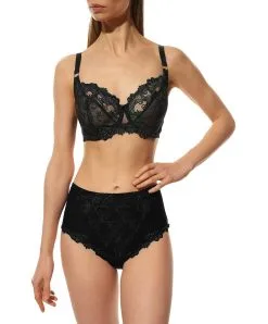 Slip Haut Grande Taille Collection De Lingerie Permanente Dressing Floral De Chez Lise Charmel, Coloris Noir. 10 Slip Haut Grande Taille Collection De Lingerie Permanente Dressing Floral De Chez Lise Charmel, Coloris Noir. -SOUTIEN-GORGE Soldes Boutique Slip haut grande taille Lise Charmel Dressing Floral noir BCC0388 NO 504