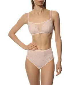 Slip Haut Grande Taille De La Nouvelle Ligne De Lingerie Sexy Rose De Venise Par Lise Charmel. 14 Slip Haut Grande Taille De La Nouvelle Ligne De Lingerie Sexy Rose De Venise Par Lise Charmel. -SOUTIEN-GORGE Soldes Boutique Slip haut grande taille Lise Charmel Rose de Venise desir venise rose poudre BCH0321 DV 103