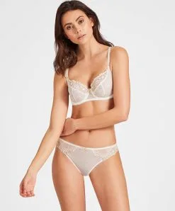 Culotte Italienne Collection Lingerie Joyau éternel De La Marque Iconique Aubade. -SOUTIEN-GORGE Soldes Boutique Slip italien joyau eternel Aubade opaline UB27 OPLI 2