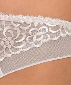 ANTINÉA DE LISE CHARMEL Slip Italien "Séduction" Collection Fashion Guipure De La Marque De Lingerie Antinéa Par Lise Charmel, Coloris Blanc. -SOUTIEN-GORGE Soldes Boutique Slip seduction Antinea de Lise Charmel Fashion guipure blanc CCC0701 BL 4