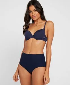 Slip Haut Invisible Stretch Collection Smoothease De Chez Fantasie Lingerie. 13 Slip Haut Invisible Stretch Collection Smoothease De Chez Fantasie Lingerie. -SOUTIEN-GORGE Soldes Boutique Slip stretch invisible taille haute Fantasie Smoothease navy bleu marine FL2328 NAY fashion 2