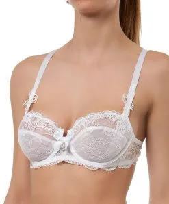 Soutien-gorge Corbeille En Dentelle De Calais Aux Motifs Floraux Et Baroques Aux Bonnets Doublés Tulle, Collection Soir De Venise De Chez Lise Charmel.