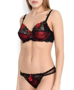 Soutien-gorge Armature Maestria Andalouse De Lise Charmel. -SOUTIEN-GORGE Soldes Boutique Soutien gorge armature Lise Charmel Maestria Andalouse Noir et rouge ACC6057 ensemble