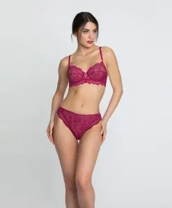 Soutien-gorge Armatures Ligne Sublime En Dentelle De La Marque De Lingerie Française Lise Charmel, Coloris Fuchsia Sublime. 11 Soutien-gorge Armatures Ligne Sublime En Dentelle De La Marque De Lingerie Française Lise Charmel, Coloris Fuchsia Sublime. -SOUTIEN-GORGE Soldes Boutique Soutien gorge armature Lise Charmel Sublime en dentelle fuchsia ACH6013 FS 4