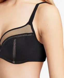 Soutien-gorge Armaturé Enveloppant Collection Chic Essential Coloris Noir De Chez Chantelle Paris.  -SOUTIEN-GORGE Soldes Boutique Soutien gorge armature enveloppant Chantelle Chic Essential noir C16G10 011 3