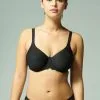 Simone Perele Soutien-gorge Moulé Rigide De La Collection Caresse De La Marque Simone Pérèle Coloris Noir. 2 Simone Perele Soutien-gorge Moulé Rigide De La Collection Caresse De La Marque Simone Pérèle Coloris Noir. -SOUTIEN-GORGE Soldes Boutique Soutien gorge armature moule rigide grande taille Simone Perele Caresse noir 12A380 015 101