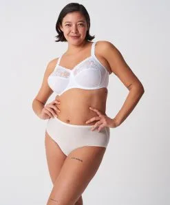 Soutien-gorge Armatures Grande Taille Emboitant 3 Parties Blanc Coupe Couvrante Et Emboîtante De La Collection Amazone Par Chantelle Paris.  -SOUTIEN-GORGE Soldes Boutique Soutien gorge armatures grande taille emboitant 3 parties Chantelle Amazone blanc C21010 010 5