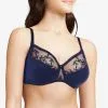 Soutien-gorge Armatures Très Enveloppant Chantelle Collection Instants En Coloris Saphir. -SOUTIEN-GORGE Soldes Boutique Soutien gorge armatures tres enveloppant Chantelle Instants saphir bleu marine C13A10 0K4 1