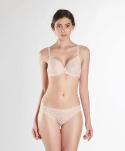 Soutien-gorge Balconnet De La Collection Lingerie Permanente Rosessence Par Aubade Paris. -SOUTIEN-GORGE Soldes Boutique Soutien gorge balconnet Rosessence nude ete Aubade chair HK15 NETE 14