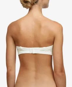 Soutien-gorge Bandeau Coque De La Marque De Lingerie Chantelle, Collection True Lace, Coloris Milk (=nacre). -SOUTIEN-GORGE Soldes Boutique Soutien gorge bandeau coque Chantelle true lace milk nacre C11M50 0LW 502