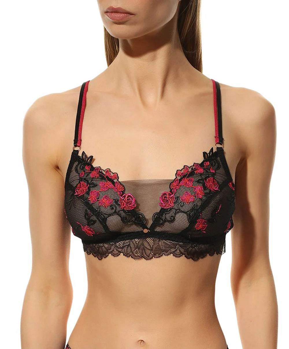 Soutien-gorge Bandeau Souple Collection L'amour En Liberté De La Maison De Lingerie Française Lise Charmel. 5 Soutien-gorge Bandeau Souple Collection L'amour En Liberté De La Maison De Lingerie Française Lise Charmel. – Image 3