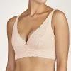 Soutien-gorge Brassière Confort Sans Armatures Bralette De La Collection Lingerie Permanente Rosessence Par Aubade Paris. -SOUTIEN-GORGE Soldes Boutique Soutien gorge brassiere confort sans armatures bralette Rosessence nude ete Aubade chair HK10 02 NETE 13