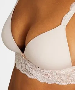 Soutien-gorge Brassière Confort Sans Armatures Bralette De La Collection Lingerie Permanente Sweetessence Par Aubade Paris. -SOUTIEN-GORGE Soldes Boutique Soutien gorge brassiere triangle coque sans armatures sweetessence skin Aubade chair IKC10 SKIN 2