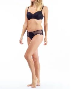 Soutien-gorge Coque Grande Taille Collection De Lingerie Permanente Dressing Floral De Chez Lise Charmel, Coloris Noir.  -SOUTIEN-GORGE Soldes Boutique Soutien gorge coque grande taille Lise Charmel Dressing Floral noir BCC8188 NO 504