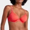 Soutien-gorge Coque Moulé Lisse Spacer Plongeant Collection Lingerie Corail Sweetessence Coloris Grenadine De Chez Aubade Paris.