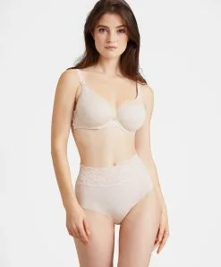 Soutien-gorge Coque Moulé Lisse Spacer Plongeant Collection Lingerie Quotidienne Sweetessence Coloris Skin De Chez Aubade Paris. 8 Soutien-gorge Coque Moulé Lisse Spacer Plongeant Collection Lingerie Quotidienne Sweetessence Coloris Skin De Chez Aubade Paris. -SOUTIEN-GORGE Soldes Boutique Soutien gorge coque moule lisse spacer plongeant sweetessence skin Aubade chair IKN09 SKIN 3