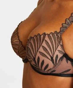 Soutien-gorge Coque Aubade X Iris Van Herpen Collection Sensory Illusion. -SOUTIEN-GORGE Soldes Boutique Soutien gorge coque plongeant sensory illusion Aubade golden leaves RCN08 GLEA 3