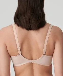 Soutien-gorge Coque Rembourré Décolleté Cœur Collection Madison De Chez PrimaDonna En Coloris Café Latte (=chair). 15 Soutien-gorge Coque Rembourré Décolleté Cœur Collection Madison De Chez PrimaDonna En Coloris Café Latte (=chair). -SOUTIEN-GORGE Soldes Boutique Soutien gorge coque rembourre decollete coeur PrimaDonna Madison caffe latte chair 0262120 0262121 CAL 503