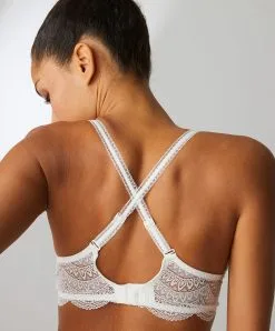 Simone Perele Soutien-gorge Coque Spacer Avec Armatures Simone Pérèle Collection De Lingerie Permanente Karma Coloris Naturel (=ivoire). 9 Simone Perele Soutien-gorge Coque Spacer Avec Armatures Simone Pérèle Collection De Lingerie Permanente Karma Coloris Naturel (=ivoire). -SOUTIEN-GORGE Soldes Boutique Soutien gorge coque spacer avec armatures Simone Perele Karma naturel nacre 12V343 030 3