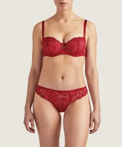 Soutien-gorge Corbeille Collection Aube Amoureuse De Chez Aubade, Coloris Rouge Amour. -SOUTIEN-GORGE Soldes Boutique Soutien gorge corbeille Aube Amoureuse Aubade rouge amour QA14 ROAM 4