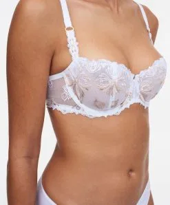 Soutien-gorge Corbeille Collection Champs Elysées De La Marque De Lingerie Chantelle, Coloris Blanc Et Marron. -SOUTIEN-GORGE Soldes Boutique Soutien gorge corbeille Chantelle champs elysees blanc marron C26050 0QS 13