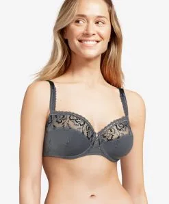 Soutien-gorge Corbeille  Chantelle Lingerie De La Collection Every Curve Coloris Gris Ardoise. 