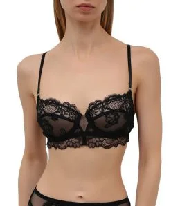 Soutien-gorge Corbeille Ligne Sublime En Dentelle De La Marque De Lingerie Française Lise Charmel.