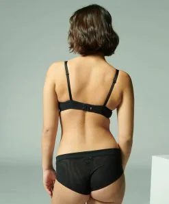 Simone Perele Soutien-gorge Corbeille Collection Wish Coloris Noir De Chez Simone Pérèle. 15 Simone Perele Soutien-gorge Corbeille Collection Wish Coloris Noir De Chez Simone Pérèle. -SOUTIEN-GORGE Soldes Boutique Soutien gorge corbeille Simone Perele Wish noir 12B330 015 4