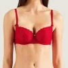 Soutien-gorge Corbeille Coque Rouge De La Collection Lingerie Permanente Rosessence Par Aubade Paris.