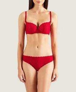 Soutien-gorge Corbeille Coque Rouge De La Collection Lingerie Permanente Rosessence Par Aubade Paris. 10 Soutien-gorge Corbeille Coque Rouge De La Collection Lingerie Permanente Rosessence Par Aubade Paris. -SOUTIEN-GORGE Soldes Boutique Soutien gorge corbeille coque Rosessence gala Aubade rouge HK04 GALA 15