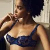 Soutien-gorge Corbeille Collection Softessence De La Maison De Lingerie Sexy Aubade. 2 Soutien-gorge Corbeille Collection Softessence De La Maison De Lingerie Sexy Aubade. -SOUTIEN-GORGE Soldes Boutique Soutien gorge corbeille softessence Aubade saphir TMF14 SAPHIR