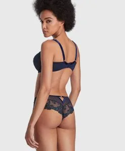 Soutien-gorge Corbeille Aubade De La Collection Velvet Memories. -SOUTIEN-GORGE Soldes Boutique Soutien gorge corbeille velvet memories Aubade bleu nuit RBF14 TWIL 3