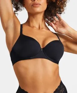 Soutien-gorge Moulé Emboitant Grande Taille Collection Lingerie Quotidienne Sweetessence Coloris Noir De Chez Aubade Paris.