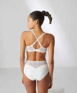 Simone Perele Soutien-gorge Emboitant En Dentelle Avec Armatures Simone Pérèle Collection De Lingerie Permanente Karma Coloris Naturel (=ivoire). -SOUTIEN-GORGE Soldes Boutique Soutien gorge emboitant en dentelle avec armatures Simone Perele Karma naturel nacre 12V310 030 5
