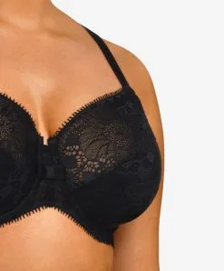 Soutien-gorge Armatures Couvrant Grande Taille Noir Collection Day To Night De Chez Chantelle. 9 Soutien-gorge Armatures Couvrant Grande Taille Noir Collection Day To Night De Chez Chantelle. -SOUTIEN-GORGE Soldes Boutique Soutien gorge emboitant grande taille Chantelle Day to Night noir C15F10 011 3