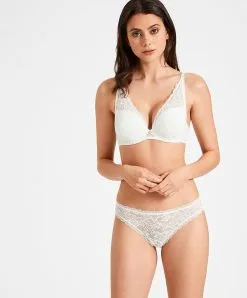 Soutien-gorge Foulard Triangle Plunge Effet Push De La Collection Lingerie Permanente Rosessence Par Aubade Paris. -SOUTIEN-GORGE Soldes Boutique Soutien gorge foulard triangle plunge effet push Rosessence opale Aubade nacre HK81 OPAL 12