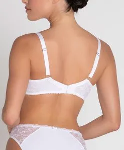Soutien-gorge Couvrant Grande Taille Collection De Lingerie Blanche Féérie Couture Par Lise Charmel. 22 Soutien-gorge Couvrant Grande Taille Collection De Lingerie Blanche Féérie Couture Par Lise Charmel. -SOUTIEN-GORGE Soldes Boutique Soutien gorge grande taille Lise Charmel Feerie Couture blanc BCH6174 BL 502