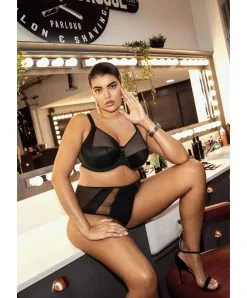Soutien-gorge Grande Taille à Armatures De La Collection Kintai Par Elomi. 10 Soutien-gorge Grande Taille à Armatures De La Collection Kintai Par Elomi. -SOUTIEN-GORGE Soldes Boutique Soutien gorge grande taille armature plongeant Elomi Kintai noir EL301205 BLK fashion 1