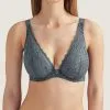 Soutien-gorge Grande Taille Triangle Plunge De La Collection Lingerie Gris Ardoise Rosessence Par Aubade Paris.