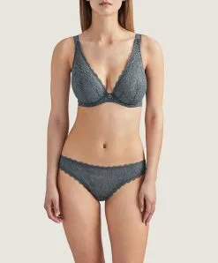 Soutien-gorge Grande Taille Triangle Plunge De La Collection Lingerie Gris Ardoise Rosessence Par Aubade Paris. -SOUTIEN-GORGE Soldes Boutique Soutien gorge grande taille triangle plunge confort Rosessence ardoise Aubade gris HK12 2 6 ARDO 3