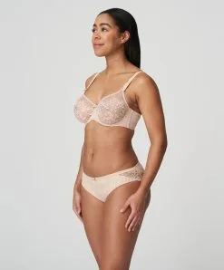 Soutien-gorge Moulé Emboitant Grande Taille Dentelle Collection Madison De Chez PrimaDonna En Coloris Café Latte (=chair). 11 Soutien-gorge Moulé Emboitant Grande Taille Dentelle Collection Madison De Chez PrimaDonna En Coloris Café Latte (=chair). -SOUTIEN-GORGE Soldes Boutique Soutien gorge moule emboitant grande taille en dentelle PrimaDonna Madison caffe latte chair 0262127 CAL 505