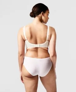 Soutien-gorge Moulé Enveloppant à Armatures Collection Hedona De La Marque De Lingerie Chantelle, Coloris Ivoire. -SOUTIEN-GORGE Soldes Boutique Soutien gorge moule enveloppant armatures Chantelle Hedona ivoire nacre C20310 035 4