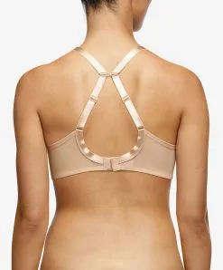 Soutien-gorge Moulé Spacer Couvrant Collection Chic Essential Coloris Beige Doré  De Chez Chantelle Paris.  -SOUTIEN-GORGE Soldes Boutique Soutien gorge moule spacer couvrant Chantelle Chic Essential beige dore peau C16G70 01N 2