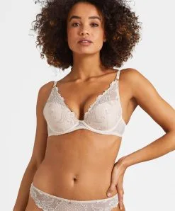 Soutien-gorge Push-up Aubade De La Collection Velvet Memories.